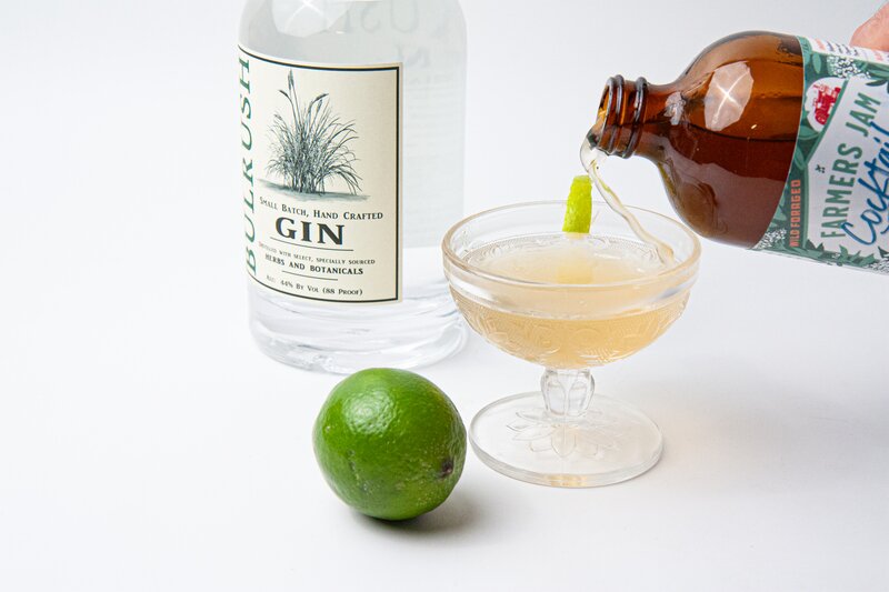 Wild Elderflower Cocktail Syrup 3