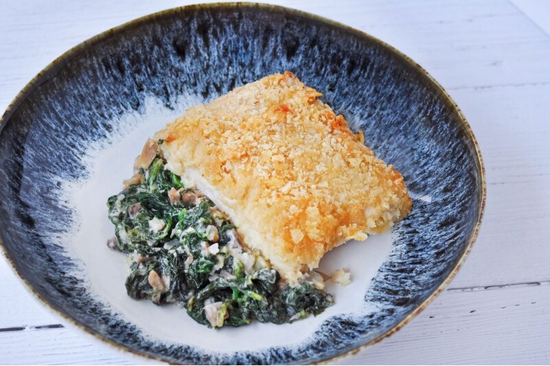 Horseradish Crusted Mahi, Creamed Spinach & Mushrooms